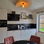 度假居 Vakantiewoning 266 德帕内