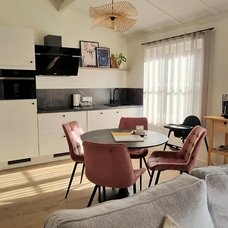 بيت للعطل Vakantiewoning 266 *