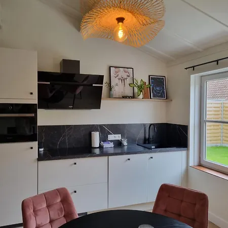 度假居 Vakantiewoning 266 德帕内